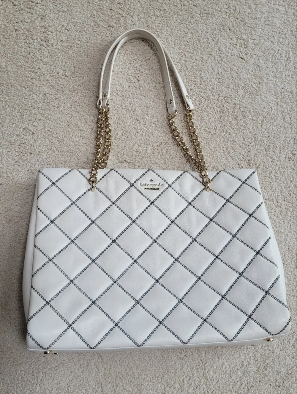 EUC kate spade White Quilted Tote with Black Stitching and Gold Chain Handles